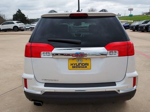 Used 2016 GMC Terrain SLE w/ Driver Alert Package I image 4