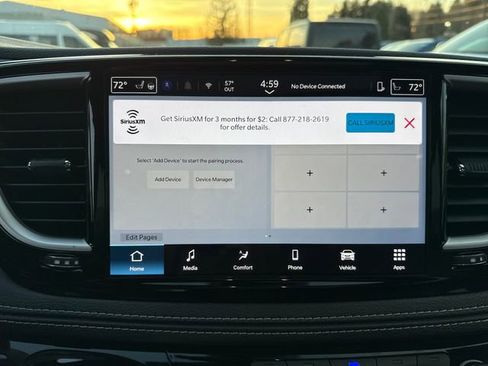 New 2025 Chrysler Pacifica Select image 24