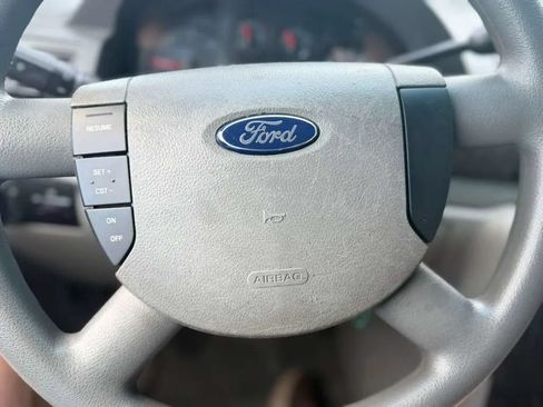Used 2006 Ford Freestar SE FWD image 18