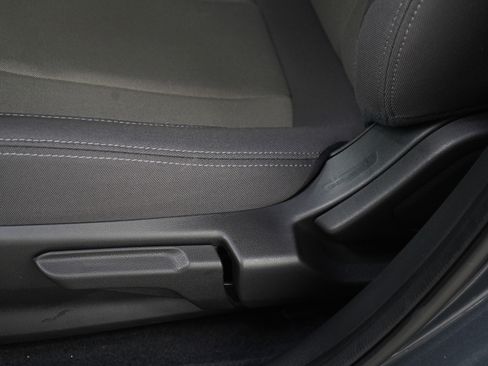 Used 2025 Subaru Crosstrek 2.0i Premium w/ Crosstrek Mirror Package AWD/4WD image 22