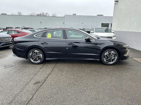 New 2026 Hyundai Sonata SEL image 2