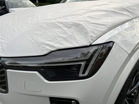 New 2026 Volvo XC90 B6 Ultra w/ Protection Package image 7