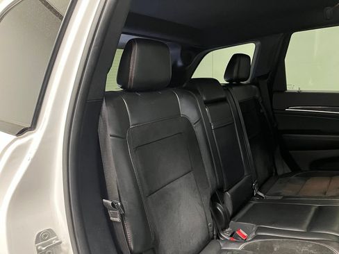 Used 2017 Jeep Grand Cherokee Trailhawk AWD/4WD image 53