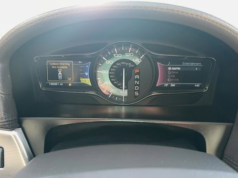 Used 2013 Lincoln MKX FWD image 30