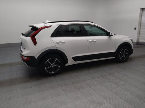 Used 2023 Kia Niro EX FWD image 10