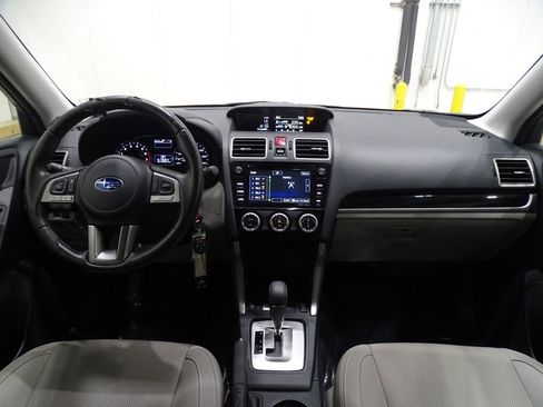 Used 2018 Subaru Forester 2.5i Limited image 29