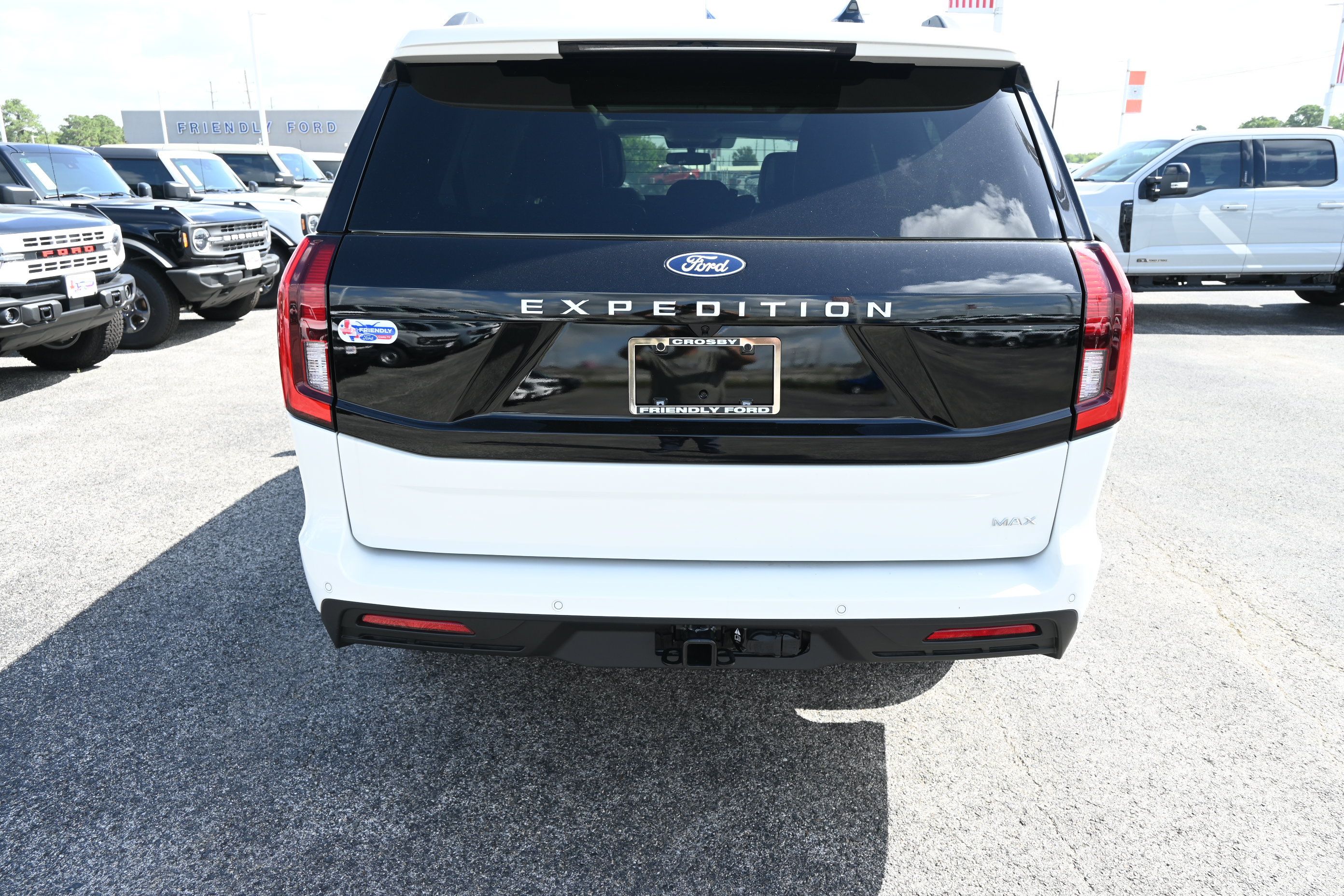 New 2027 Ford Expedition Max Active RWD image 4