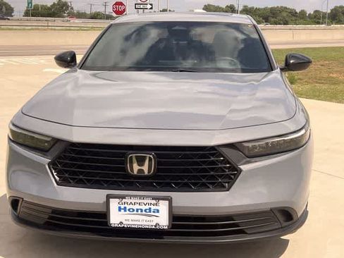Used 2023 Honda Accord Sport image 7
