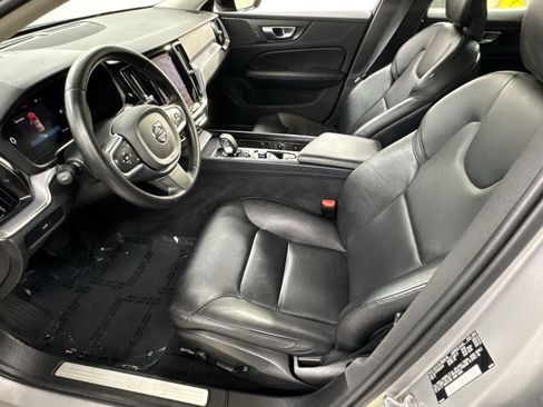 Used 2024 Volvo S60 B5 Core FWD image 16