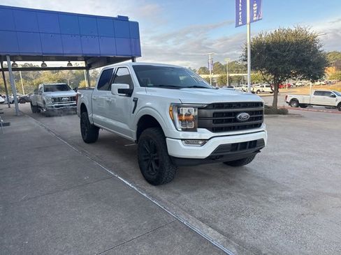 Used 2022 Ford F150 Lariat image 2