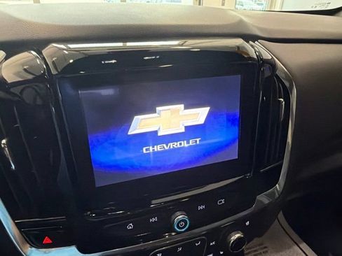Used 2023 Chevrolet Traverse High Country AWD/4WD image 29