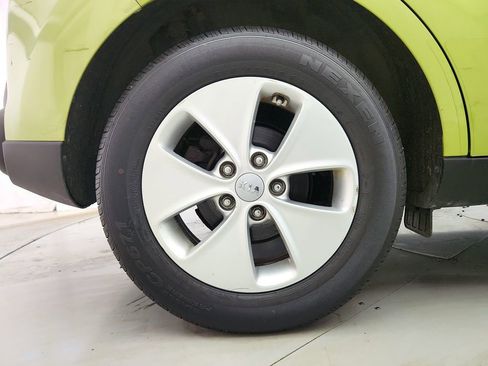 Used 2014 Kia Soul image 29