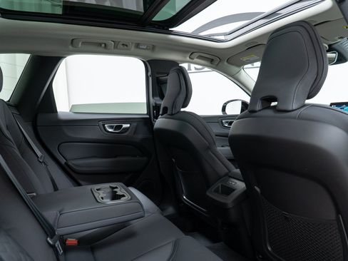 New 2026 Volvo XC60 B5 Core w/ Climate Package AWD/4WD image 23