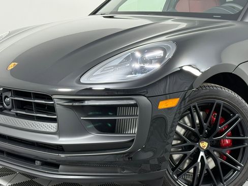 New 2026 Porsche Macan GTS image 11