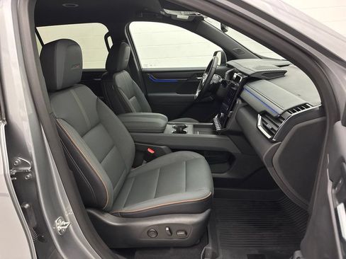 Used 2025 GMC Acadia AT4 w/ LPO, Floor Liner Package AWD/4WD image 63