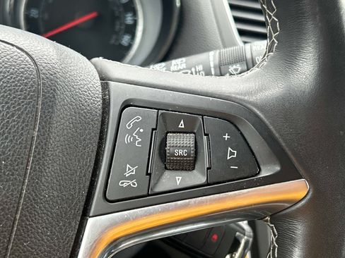 Used 2016 Buick Encore FWD image 19