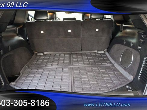 Used 2018 Jeep Grand Cherokee SRT image 16