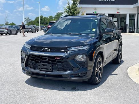 Used 2022 Chevrolet TrailBlazer RS FWD image 3