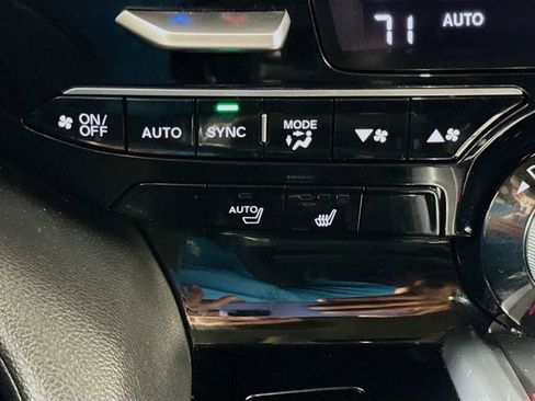 Used 2023 Acura MDX SH-AWD image 20