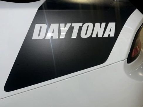 Used 2023 Dodge Charger Scat Pack w/ Daytona Edition Group image 21