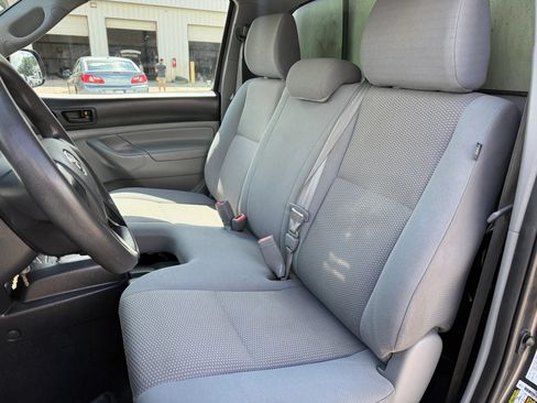 Used 2012 Toyota Tacoma 2WD Regular Cab image 20