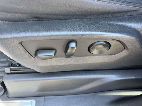 Used 2023 Chevrolet Silverado 1500 LTZ w/ LTZ Premium Package AWD/4WD image 20