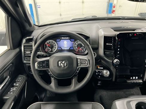 Used 2025 RAM 1500 Laramie AWD/4WD image 11