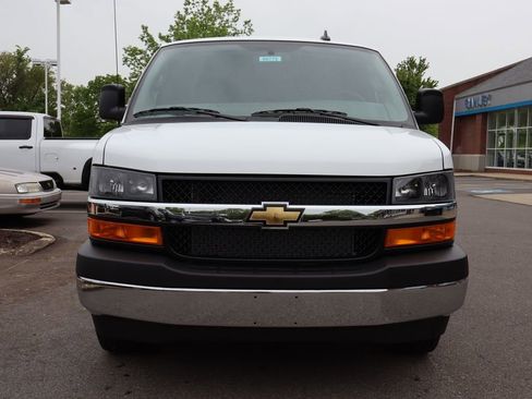 New 2025 Chevrolet Express 2500 w/ Driver Convenience Package image 4