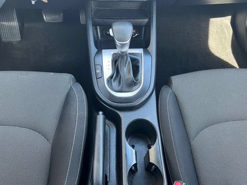 Used 2024 Kia Forte LXS FWD image 38