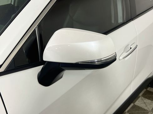Used 2025 Toyota RAV4 Limited AWD/4WD image 13