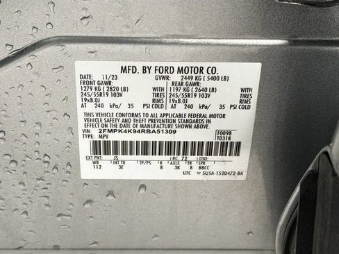 Used 2024 Ford Edge Titanium AWD/4WD image 26