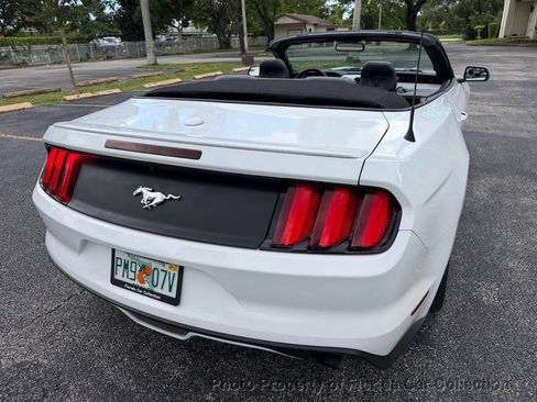 Used 2017 Ford Mustang Premium RWD image 18