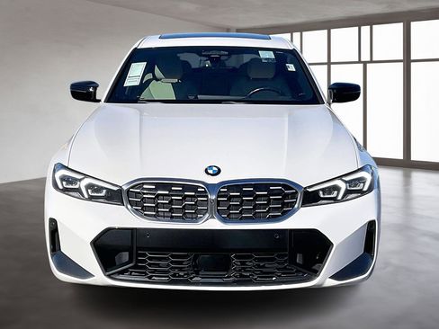 Used 2023 BMW M340i xDrive image 2