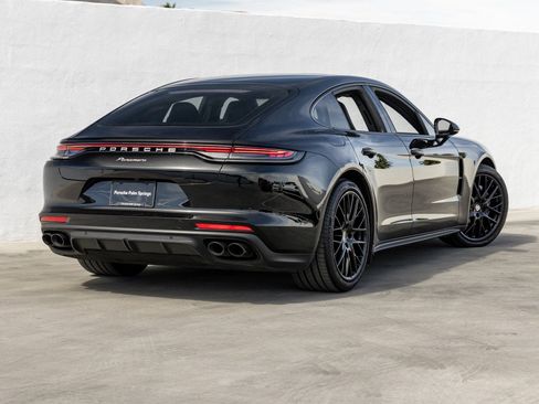 Certified 2023 Porsche Panamera image 7