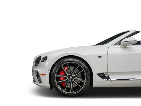 Used 2020 Bentley Continental GT AWD/4WD image 24