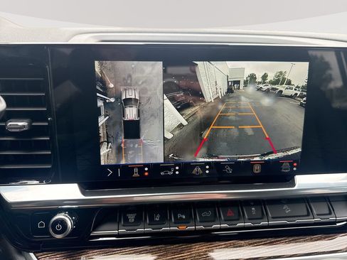 New 2026 GMC Sierra 3500 SLE w/ SLE Value Package AWD/4WD image 15