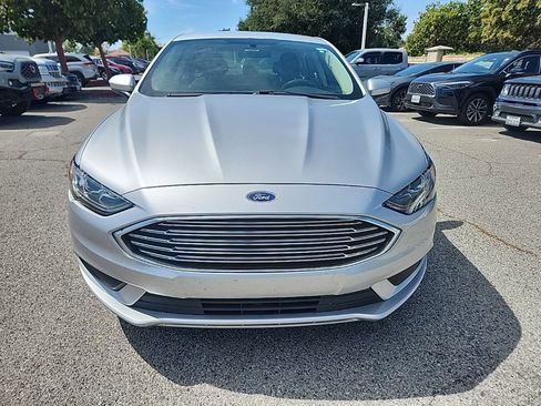 Used 2017 Ford Fusion SE image 8
