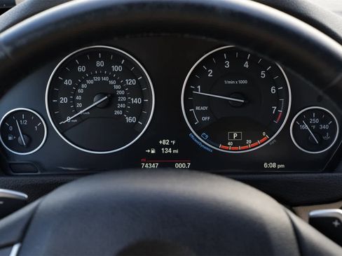 Used 2016 BMW 328i xDrive Sedan image 12