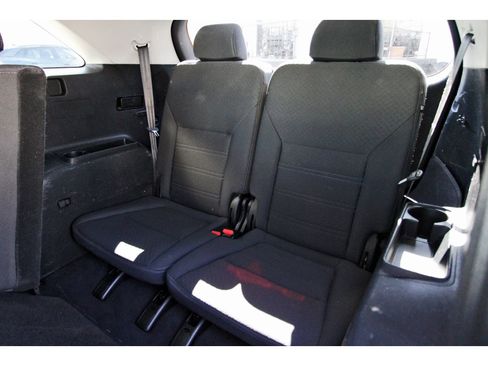 Used 2020 Kia Sorento LX image 15