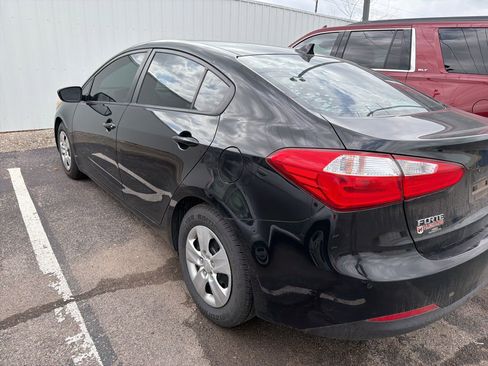 Used 2015 Kia Forte LX image 9