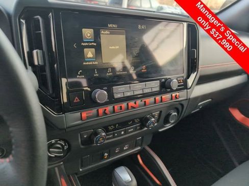 Certified 2025 Nissan Frontier PRO-4X image 23