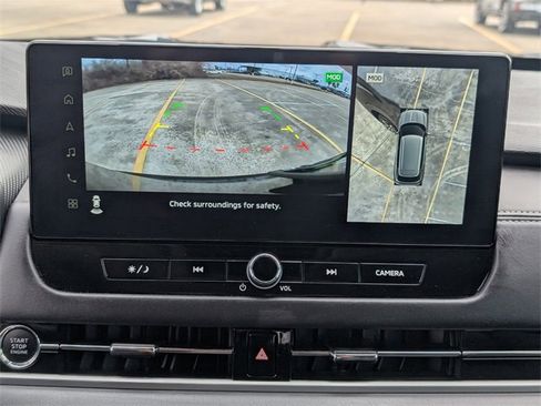 Used 2025 Mitsubishi Outlander SE image 19