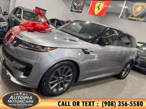Used 2024 Land Rover Range Rover Sport Dynamic SE AWD/4WD image 3