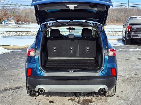 Used 2020 Ford Escape SE image 23