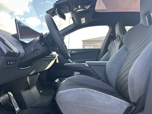 New 2026 BMW iX xDrive60 w/ M Sport Package image 15