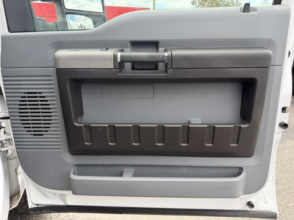 Used 2016 Ford F250 XLT AWD/4WD image 24