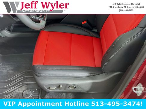 New 2025 Chevrolet Equinox EV RS w/ LPO, All-Weather Mat Package image 4