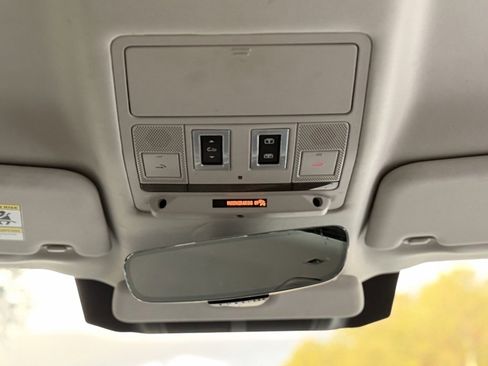 Used 2020 Land Rover Defender 110 S image 49