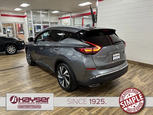 Used 2023 Nissan Murano SL image 3