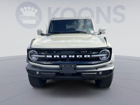 New 2025 Ford Bronco Outer Banks w/ Sasquatch Package image 10